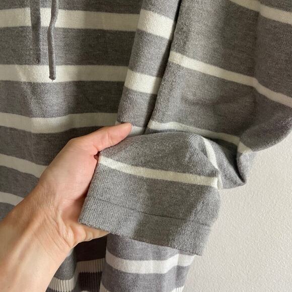 liz clairborne classic sweater lomg sleeve gray and white stripe xl cowl neck - Picture 4 of 6
